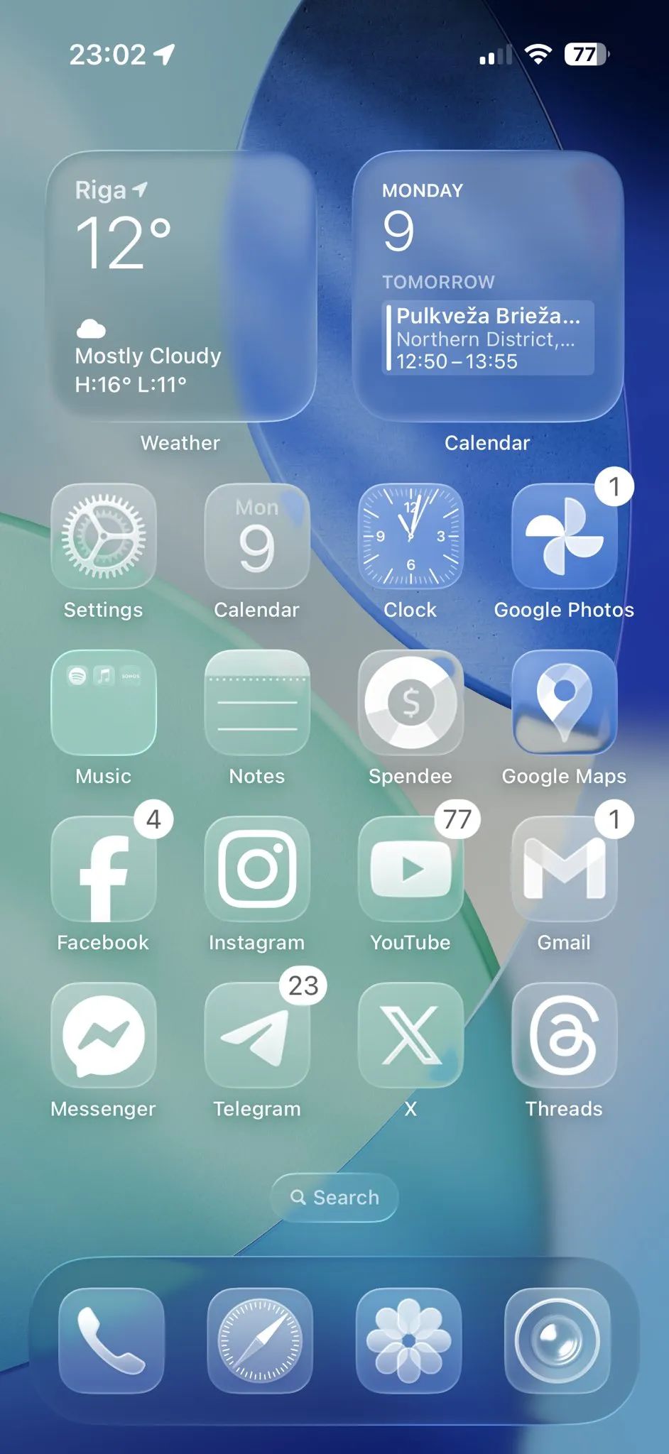 “丑上热搜” iOS 26 界面改版,苹果设计也有被骂的一天?