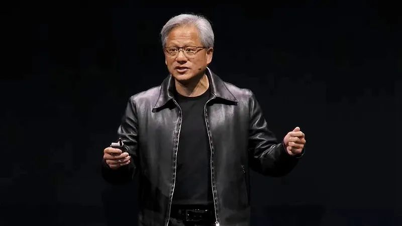 程序员炸了!黄仁勋语出惊人:未来的编程语言是人类语言本身