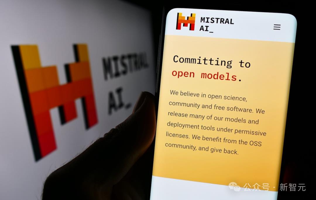 刚刚,光刻机巨头ASML杀入AI!豪掷15亿押注「欧版OpenAI」,成最大股东