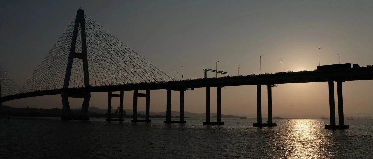 AI 产品经理的新流派：倒推流